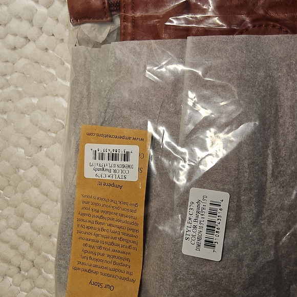 New Ampere Creations Burgandy Crossbody Bag - Picture 6 of 7